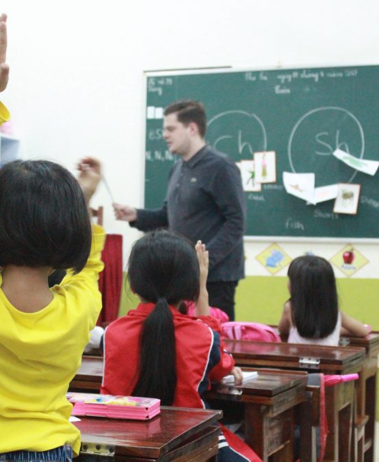 Chương trình tiếng Anh tăng cường với giáo viên nước ngoài